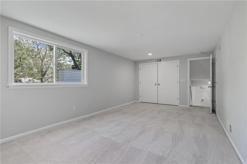 8306 W 97th Terrace — photo 32