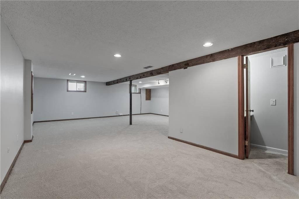 8306 W 97th Terrace — photo 36