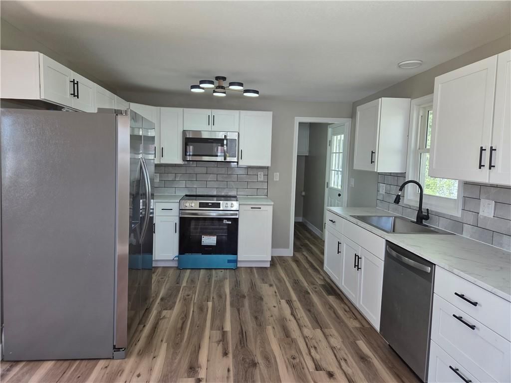 216 Williams Street — photo 7