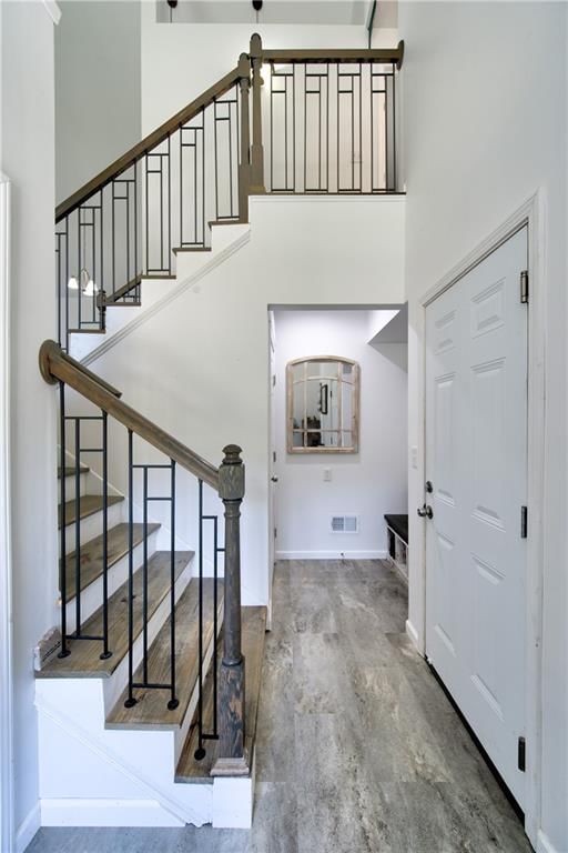 5716 NW Creekview Drive — photo 6