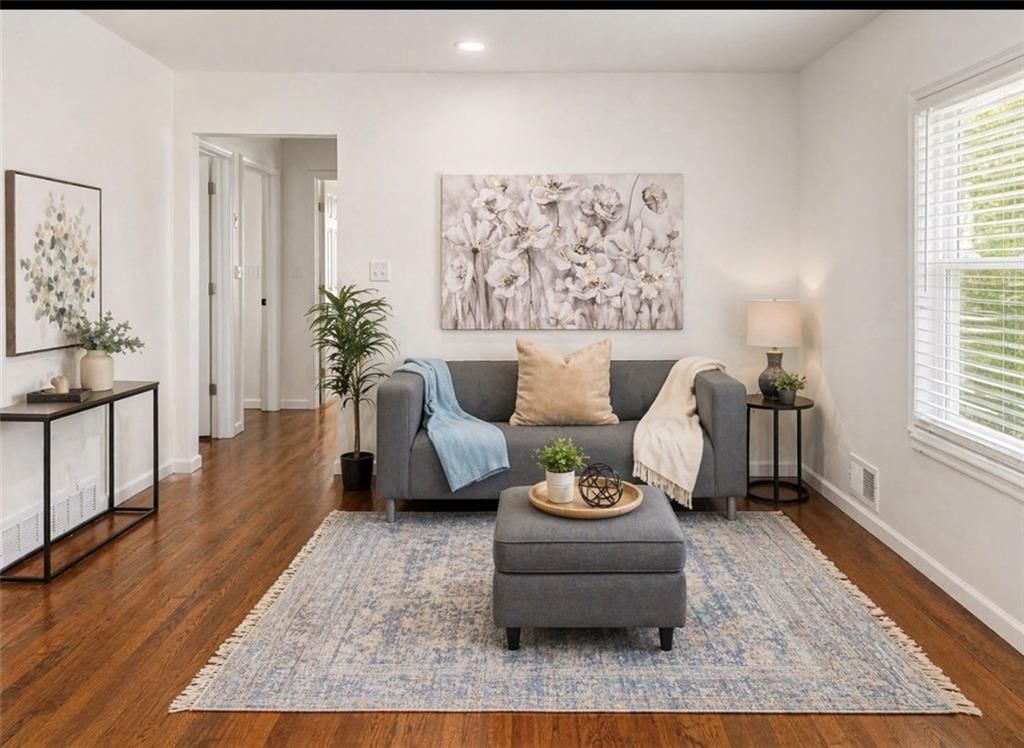 735 S Hamilton Street — photo 5