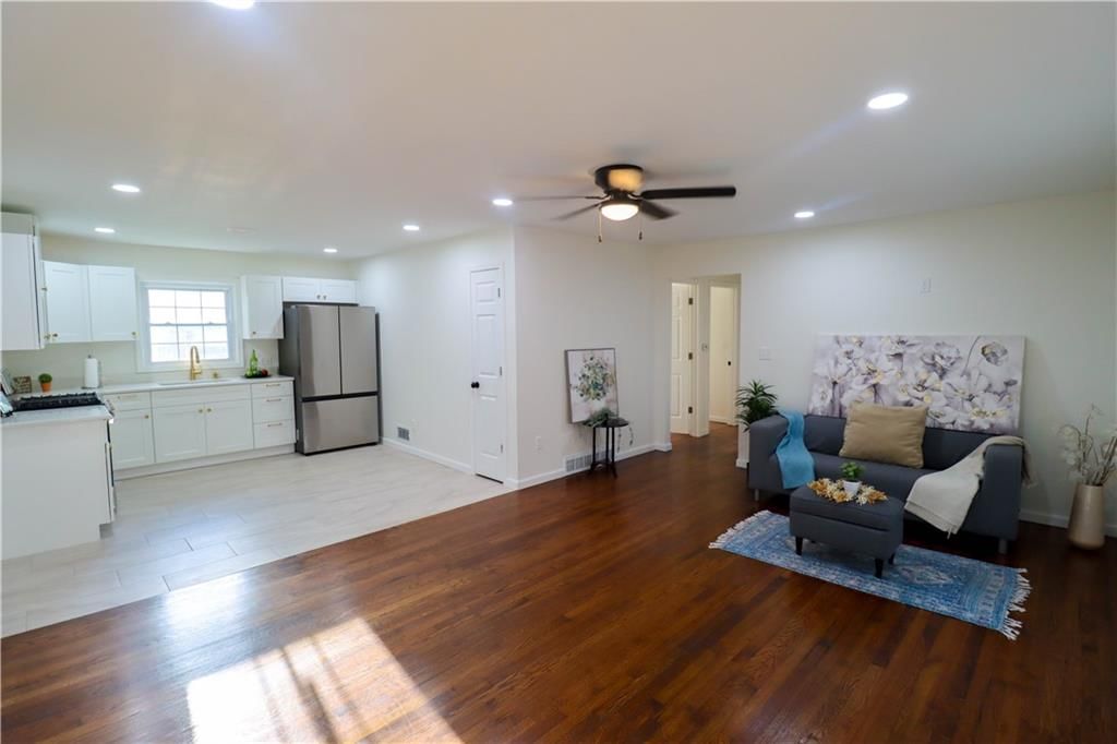 735 S Hamilton Street — photo 6
