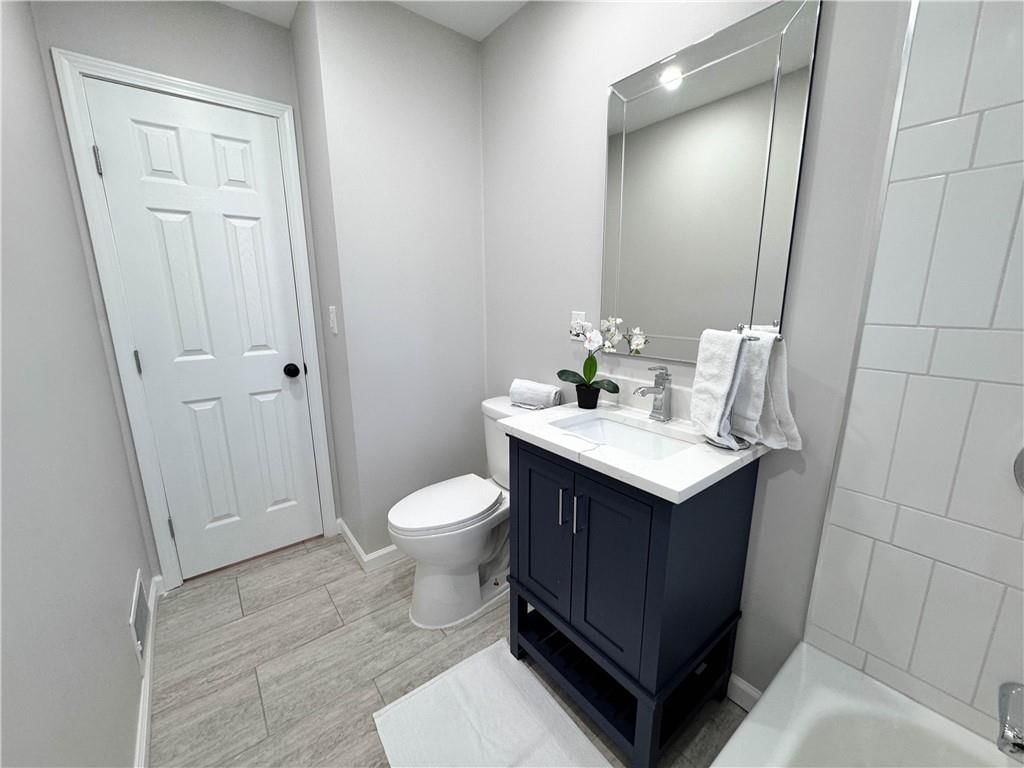 735 S Hamilton Street — photo 17