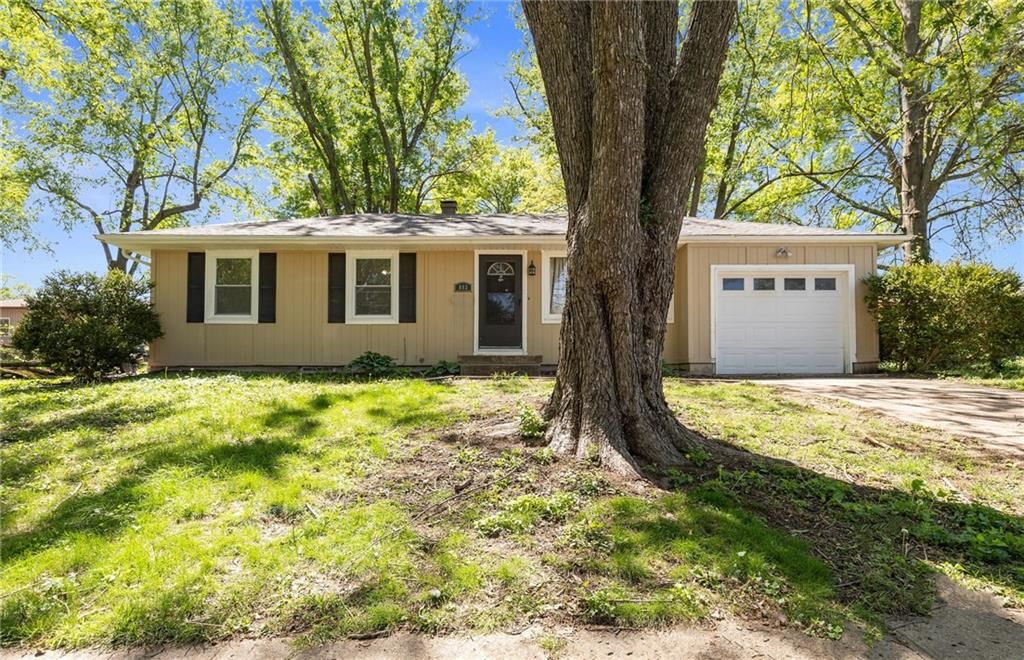 803 NW N Summit Circle — photo 2