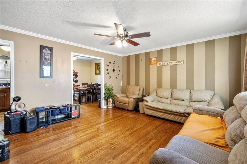 803 NW N Summit Circle — photo 3