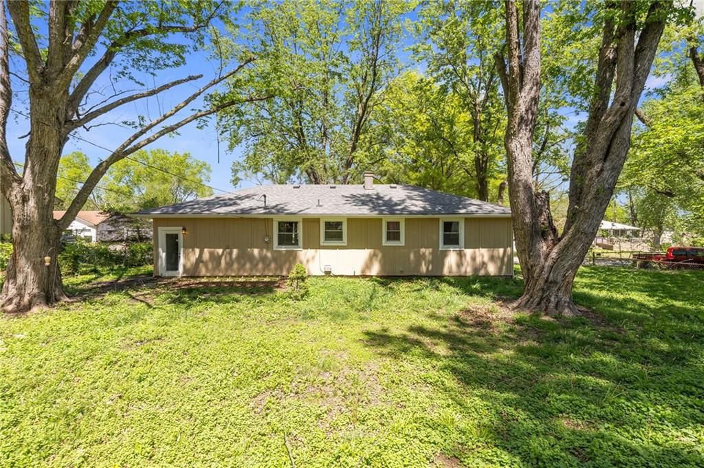 803 NW N Summit Circle — photo 19