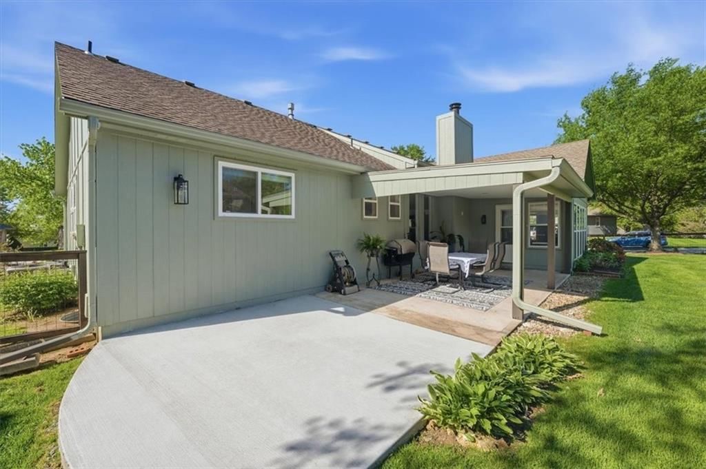 910 Sherman Parkway — photo 33