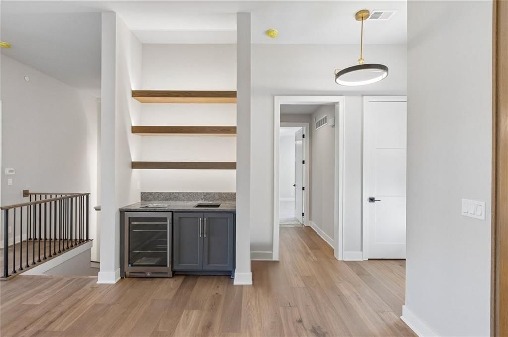 13721 Pembroke Lane — photo 6