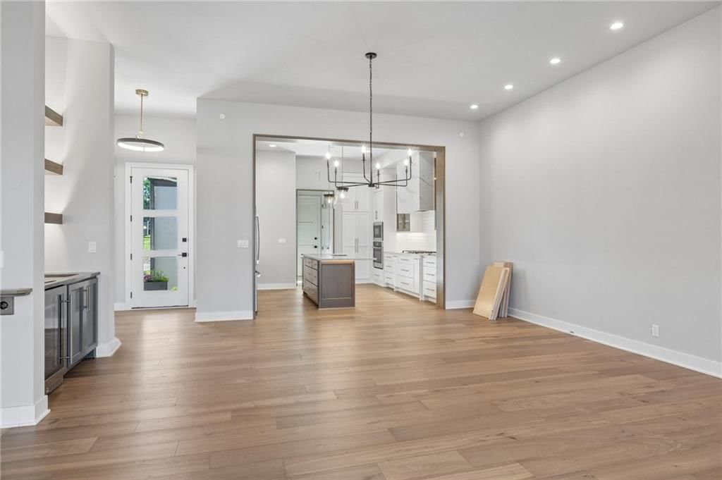 13721 Pembroke Lane — photo 7