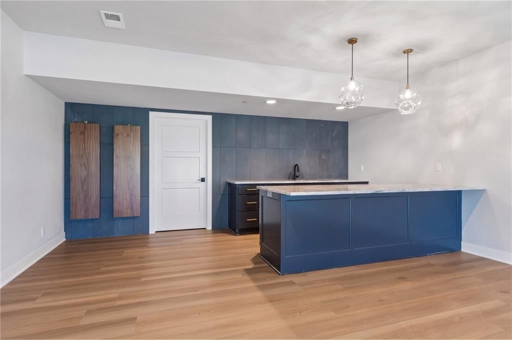 13721 Pembroke Lane — photo 26