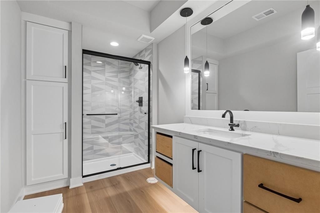 13721 Pembroke Lane — photo 37