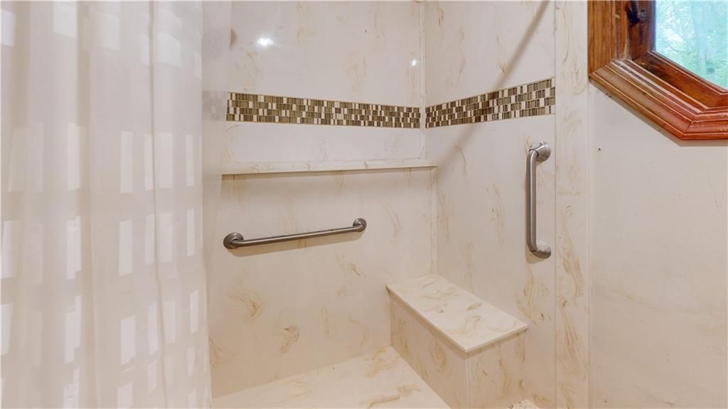 6310 Mount Vernon Drive — photo 12