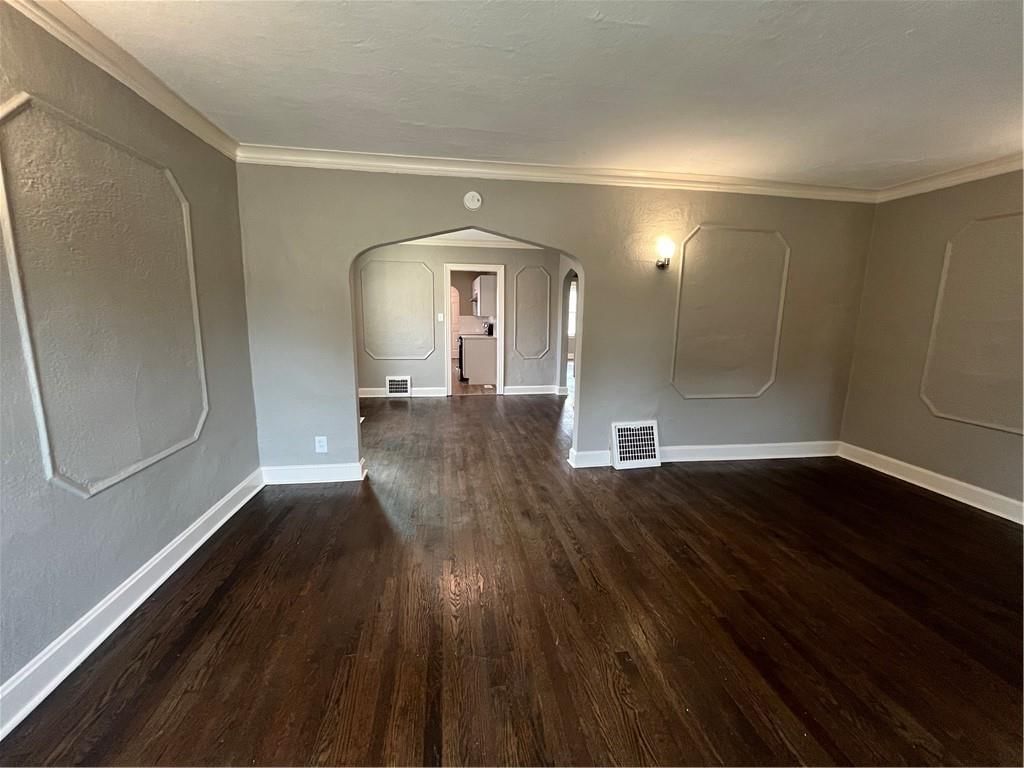 2819 E 63rd Street — photo 3