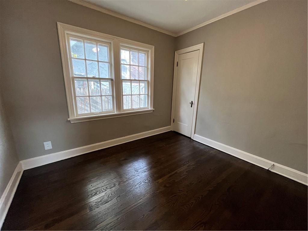 2819 E 63rd Street — photo 12