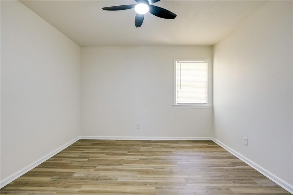 9824 Lydia Avenue — photo 24