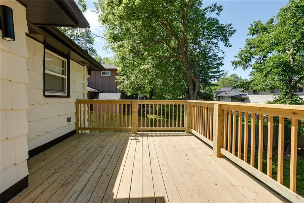 9824 Lydia Avenue — photo 31