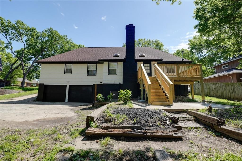9824 Lydia Avenue — photo 33