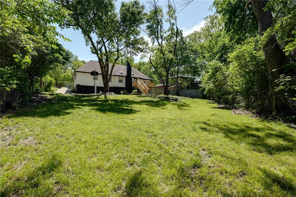 9824 Lydia Avenue — photo 35