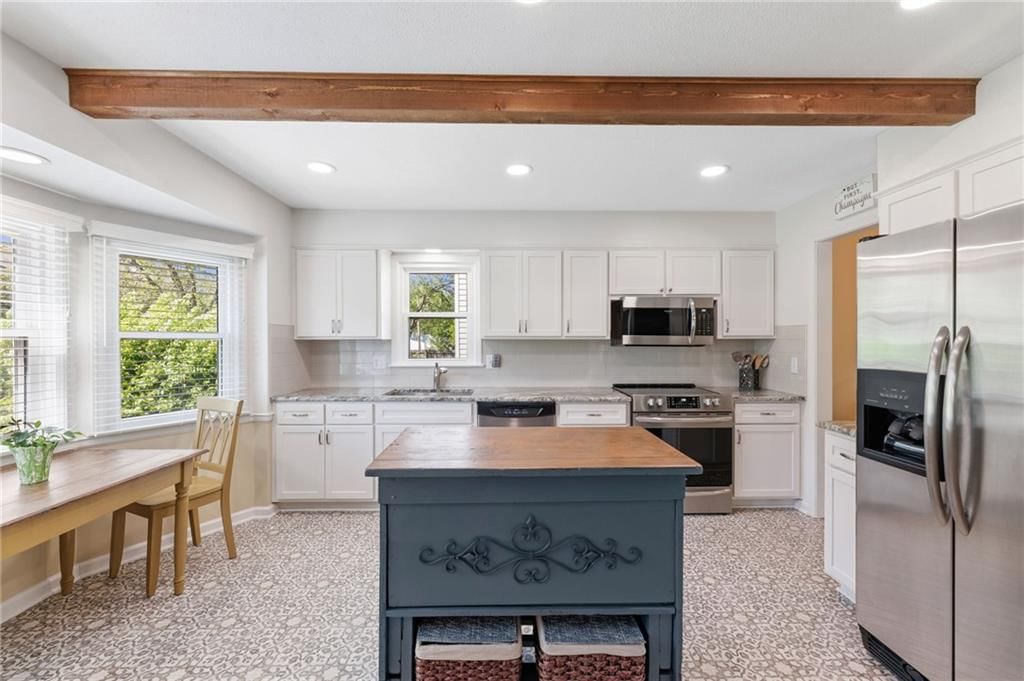 9912 Farley Lane — photo 14