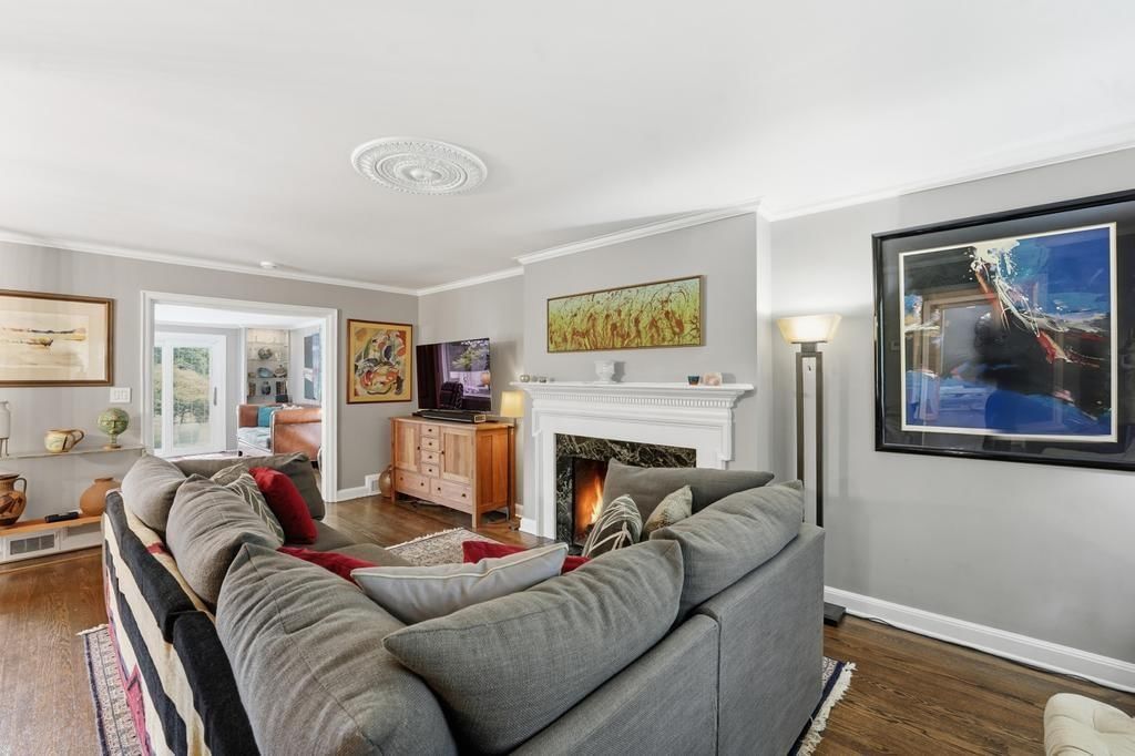 2105 W 50th Terrace — photo 7