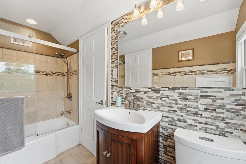 2105 W 50th Terrace — photo 27