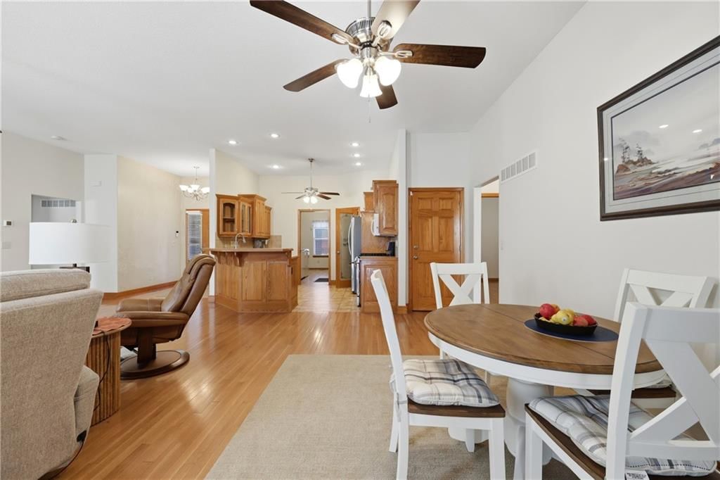 2126 NE Sparta Drive — photo 13
