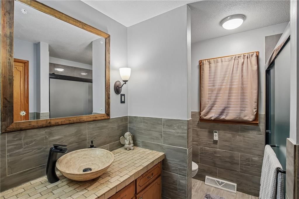 5310 Yecker Avenue — photo 16
