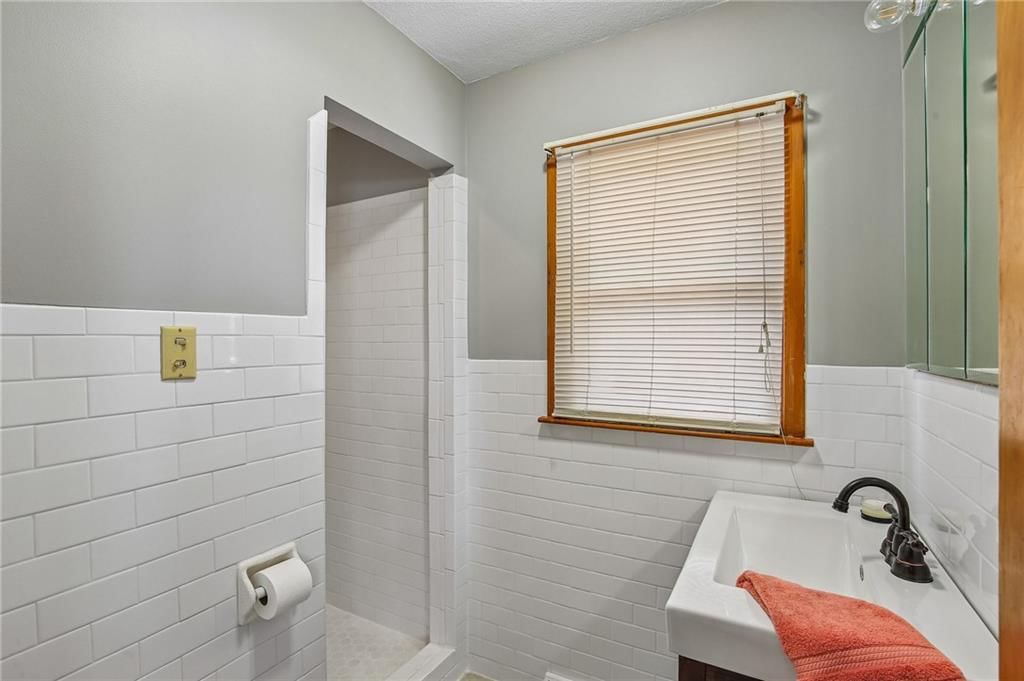 5310 Yecker Avenue — photo 22