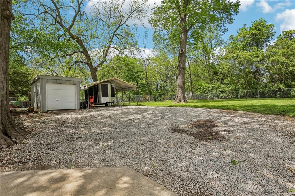 5310 Yecker Avenue — photo 26
