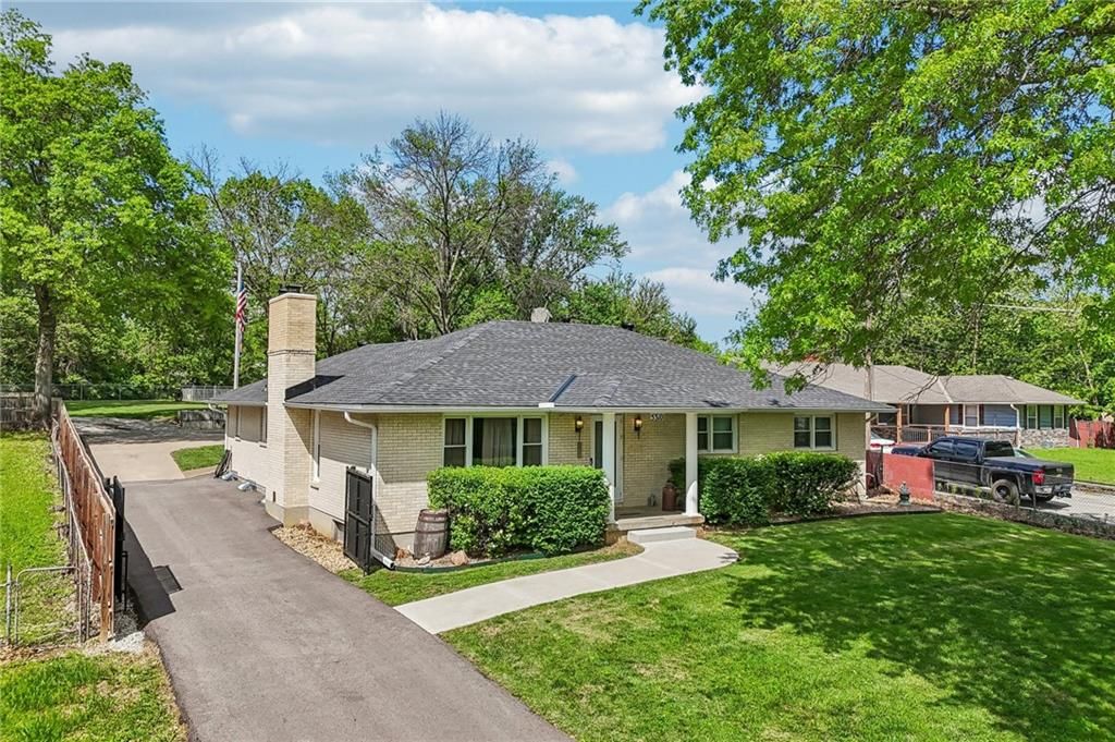 5310 Yecker Avenue — photo 30