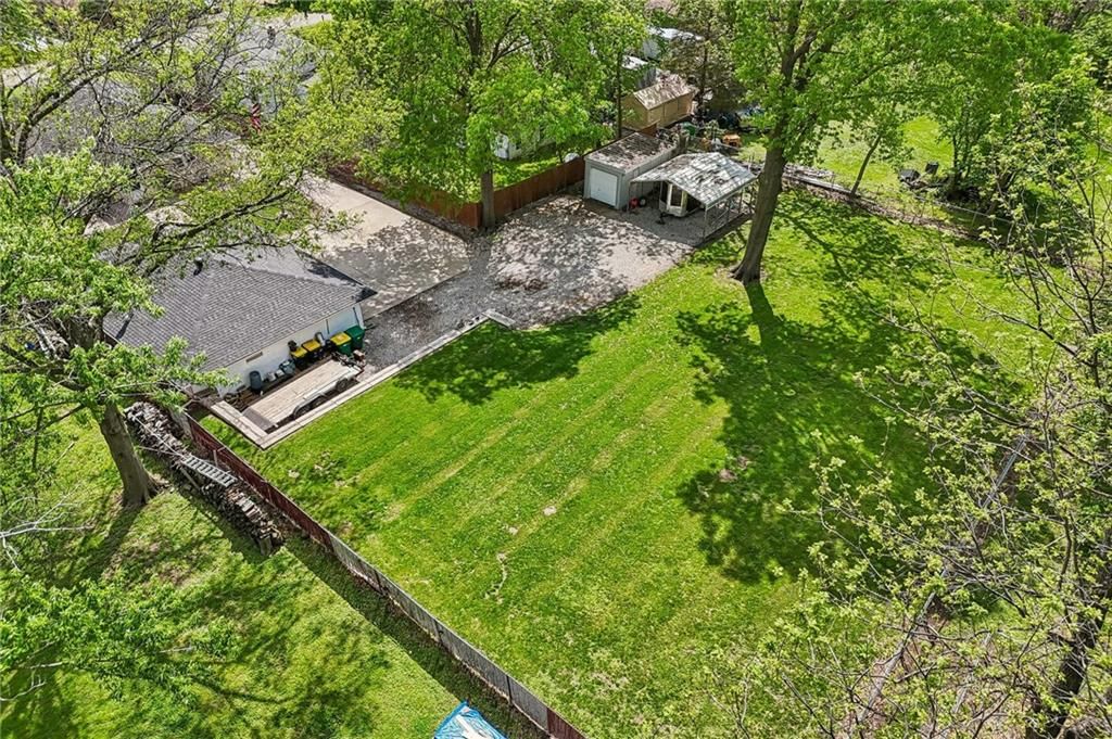 5310 Yecker Avenue — photo 32