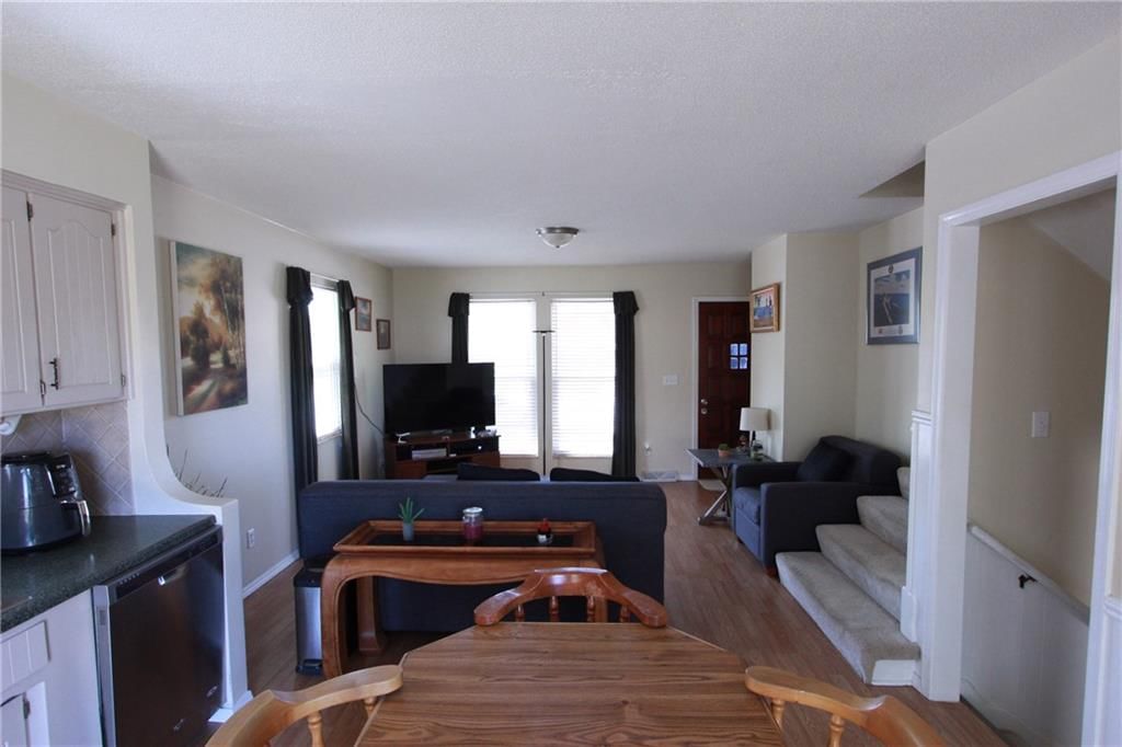 1610 E Cedar Place — photo 7