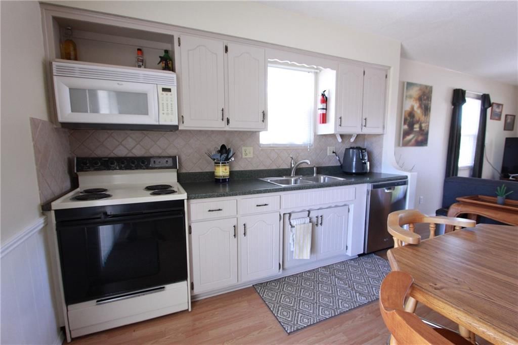 1610 E Cedar Place — photo 9