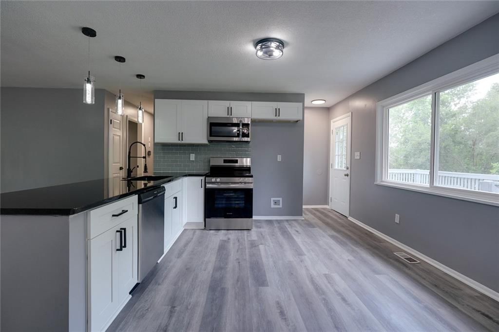 17804 E Greentree Avenue — photo 5