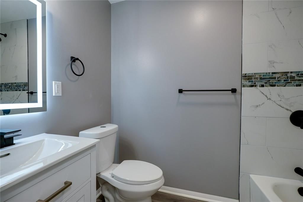 17804 E Greentree Avenue — photo 12