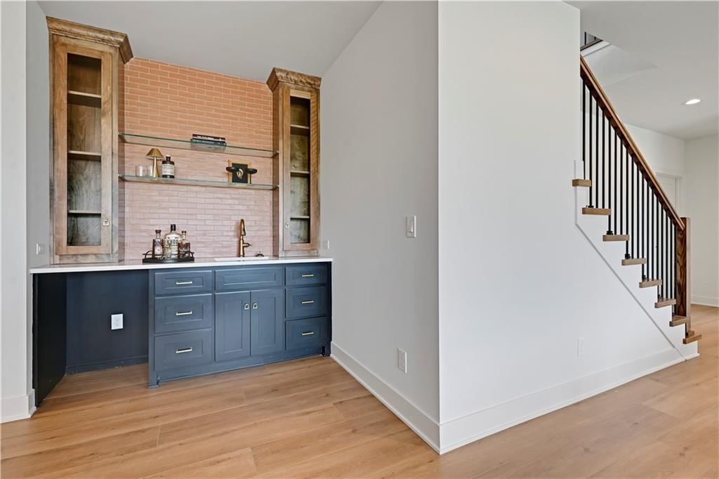 17312 Earnshaw Street — photo 15
