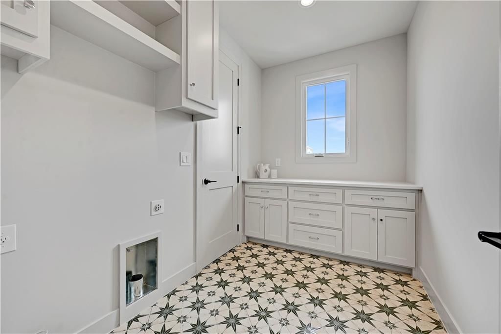 17312 Earnshaw Street — photo 22