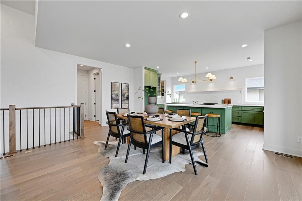 17312 Earnshaw Street — photo 32