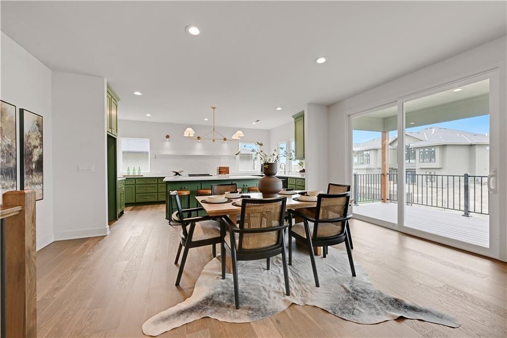 17312 Earnshaw Street — photo 33