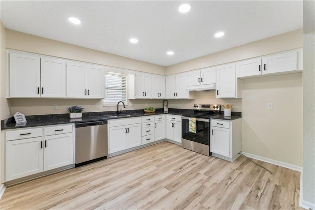 510 SE 21st Street — photo 9