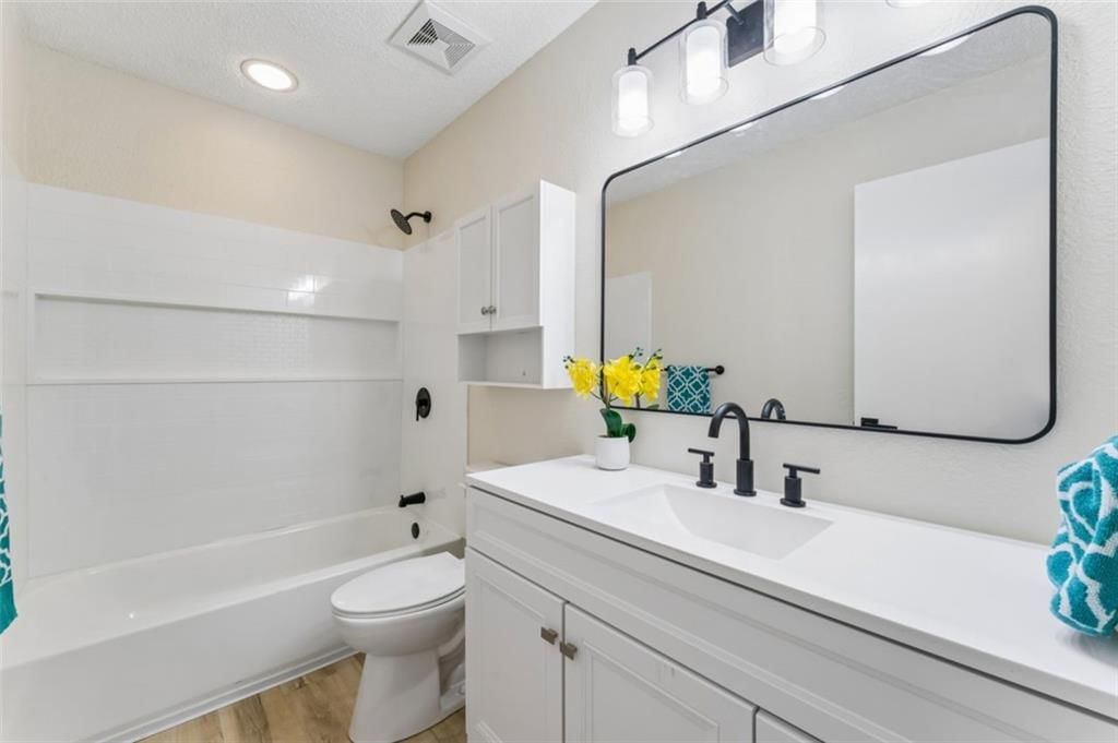 510 SE 21st Street — photo 23