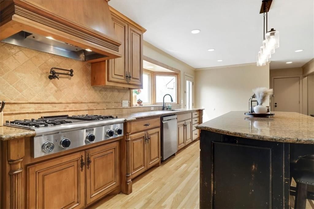 5601 W 181st Street — photo 13