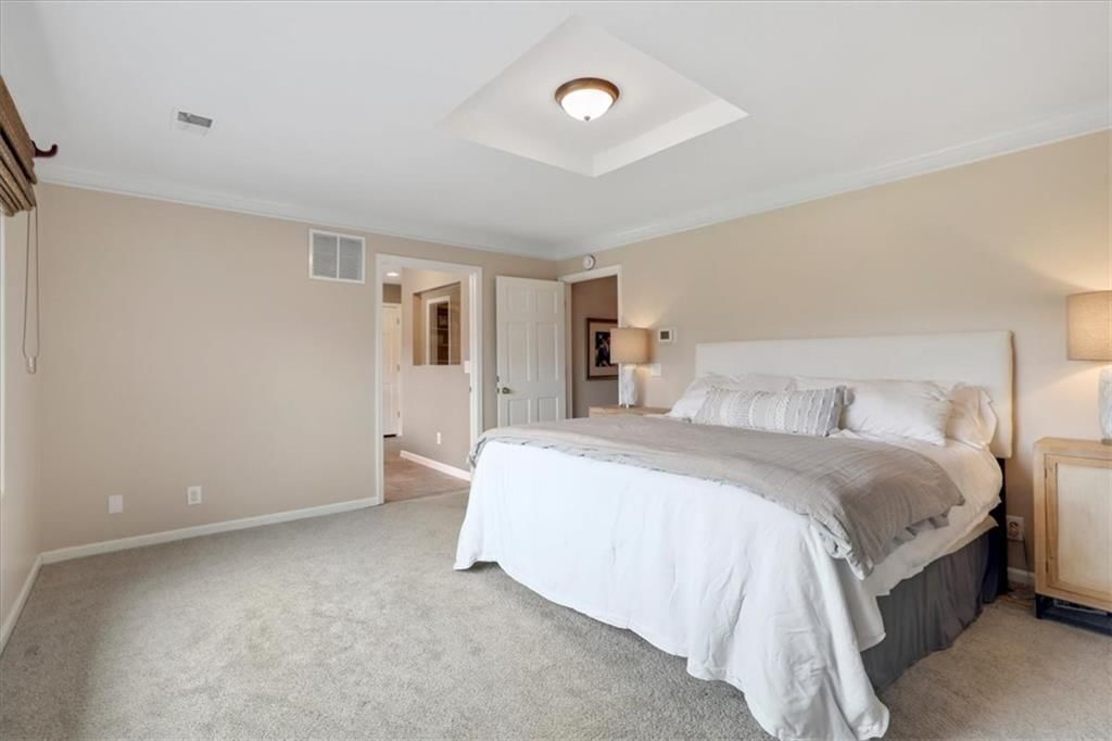 5601 W 181st Street — photo 18