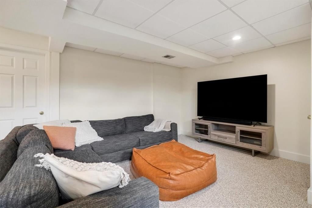 5601 W 181st Street — photo 30