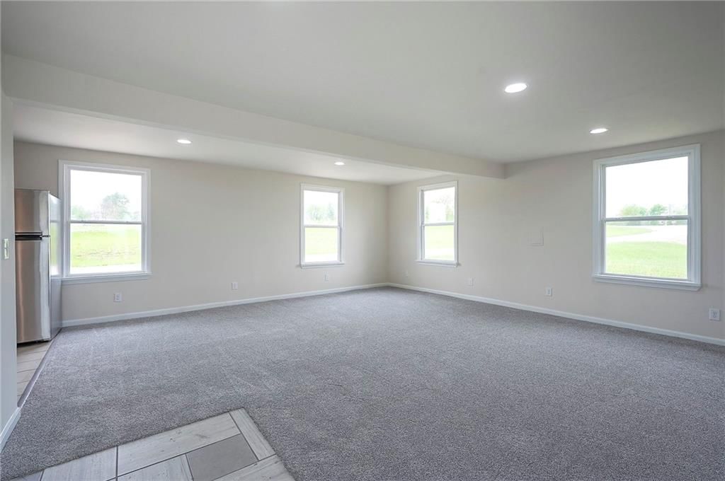 1129 NW US 50 Highway — photo 19