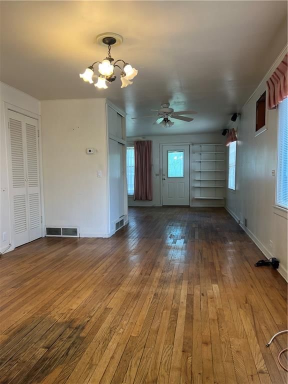 101 E 80th Terrace — photo 8