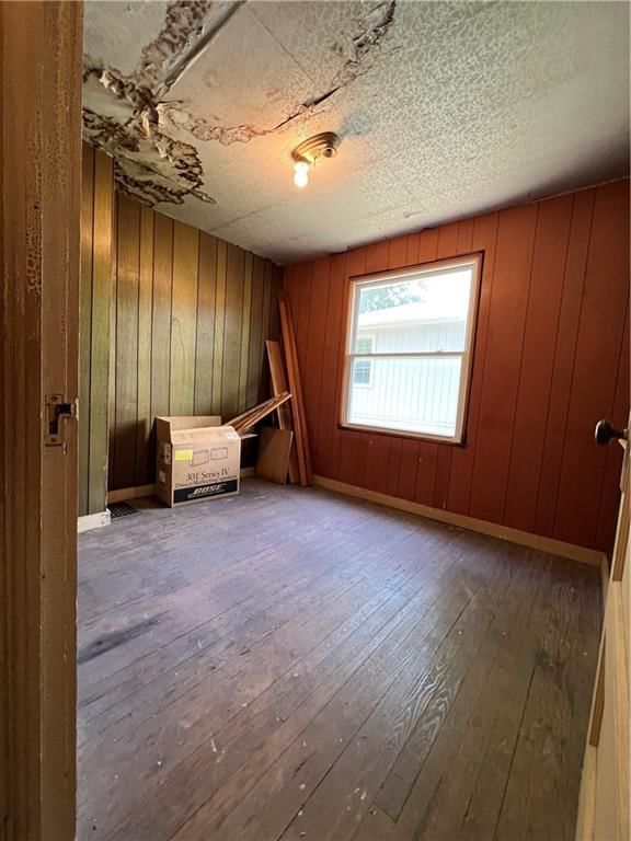 101 E 80th Terrace — photo 20