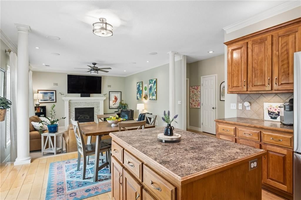 2524 SW 12th Circle — photo 10