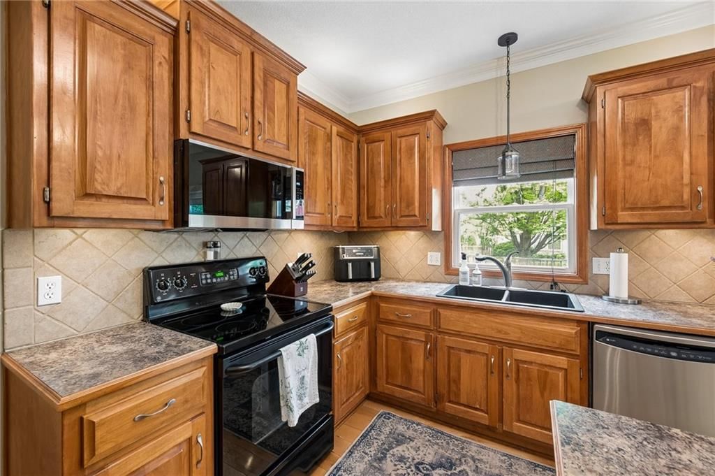 2524 SW 12th Circle — photo 12