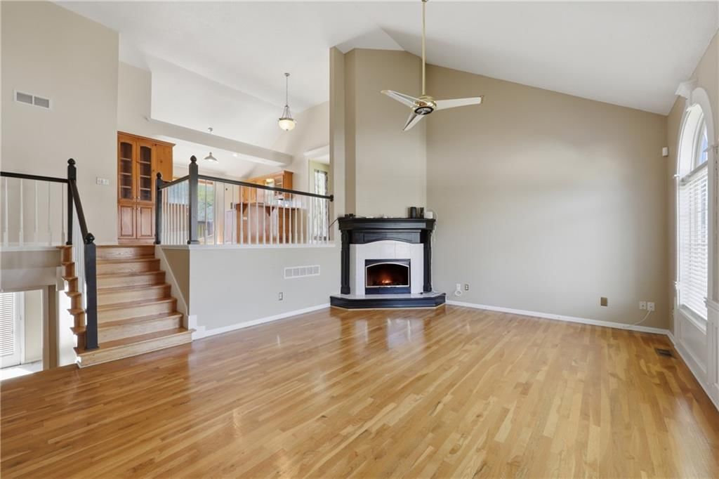 12308 Corrington Avenue — photo 3
